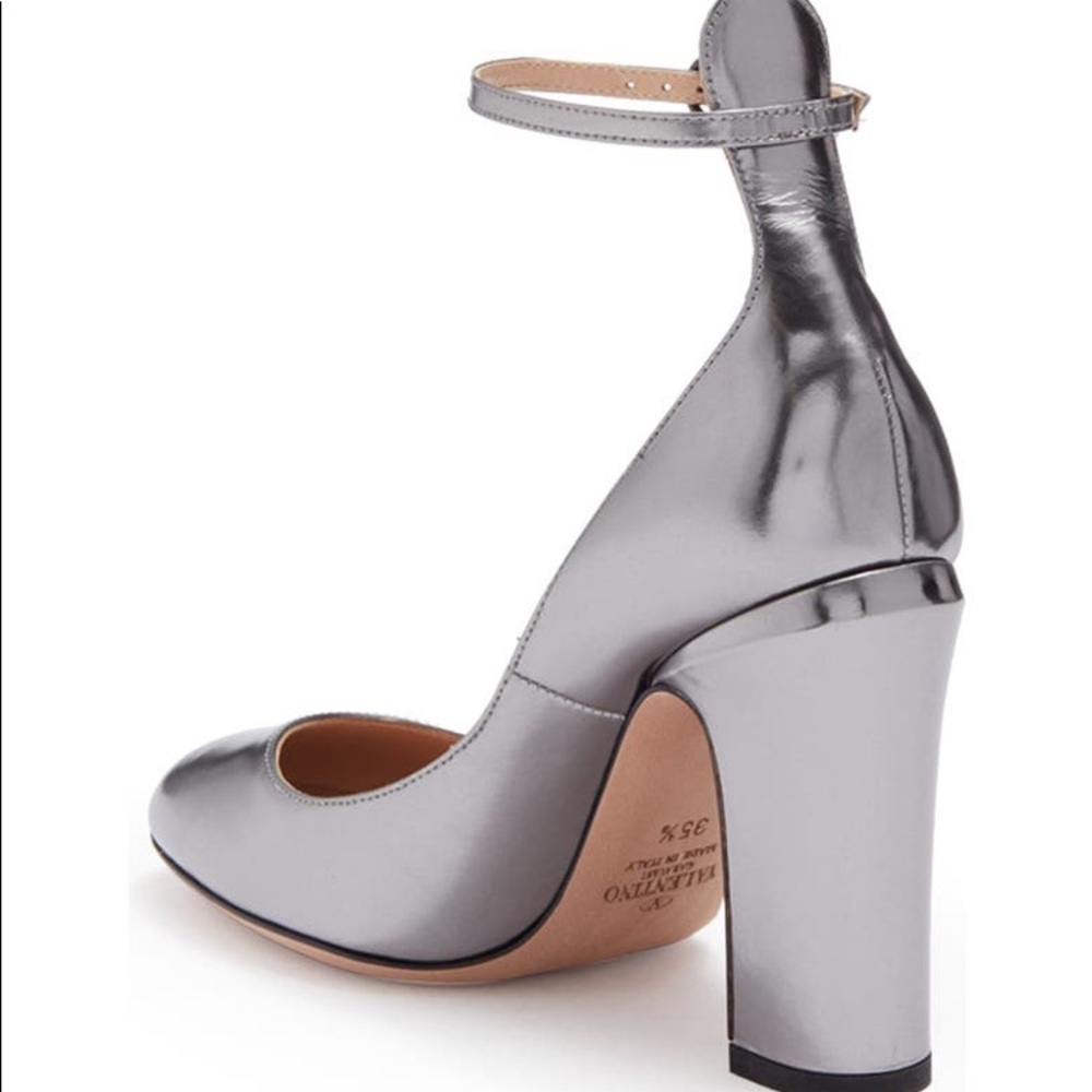 Valentino Metallic Silver Leather Block Heel Pumps - Picture 5 of 16